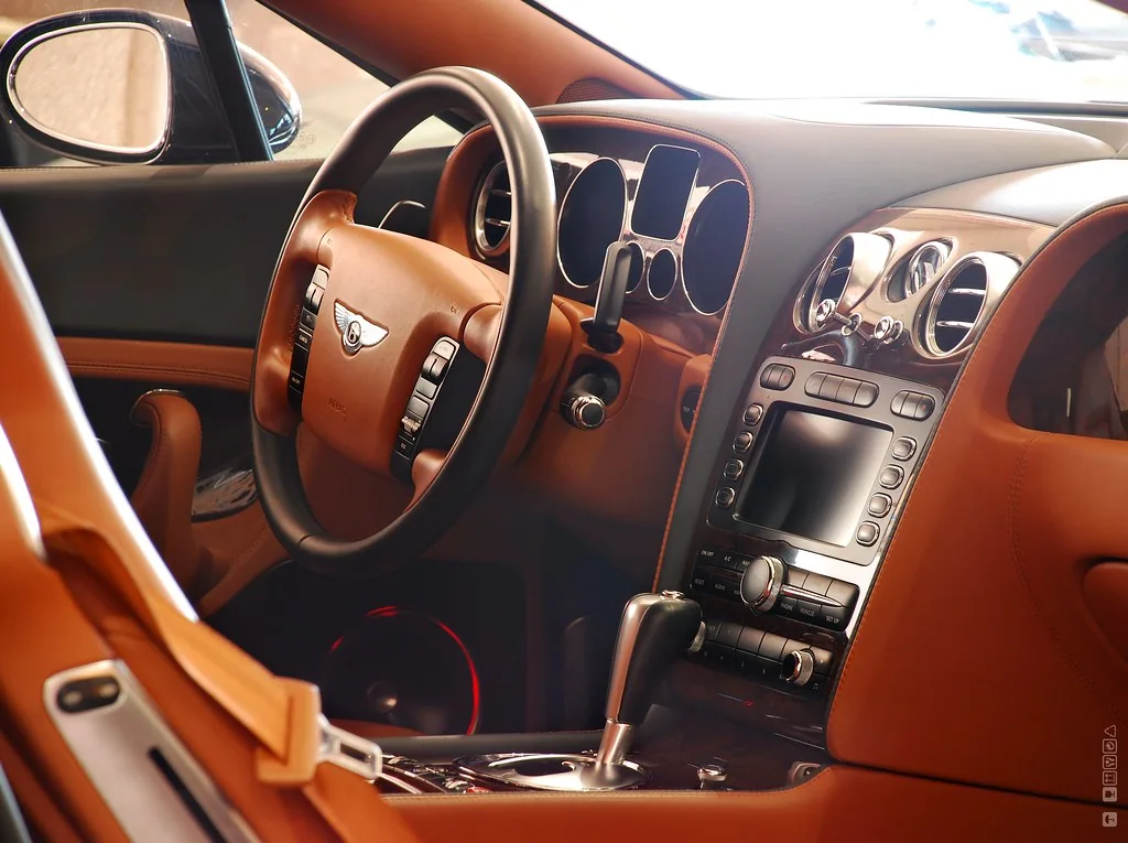 Real-world photo for Simple Interest on Auto Loans